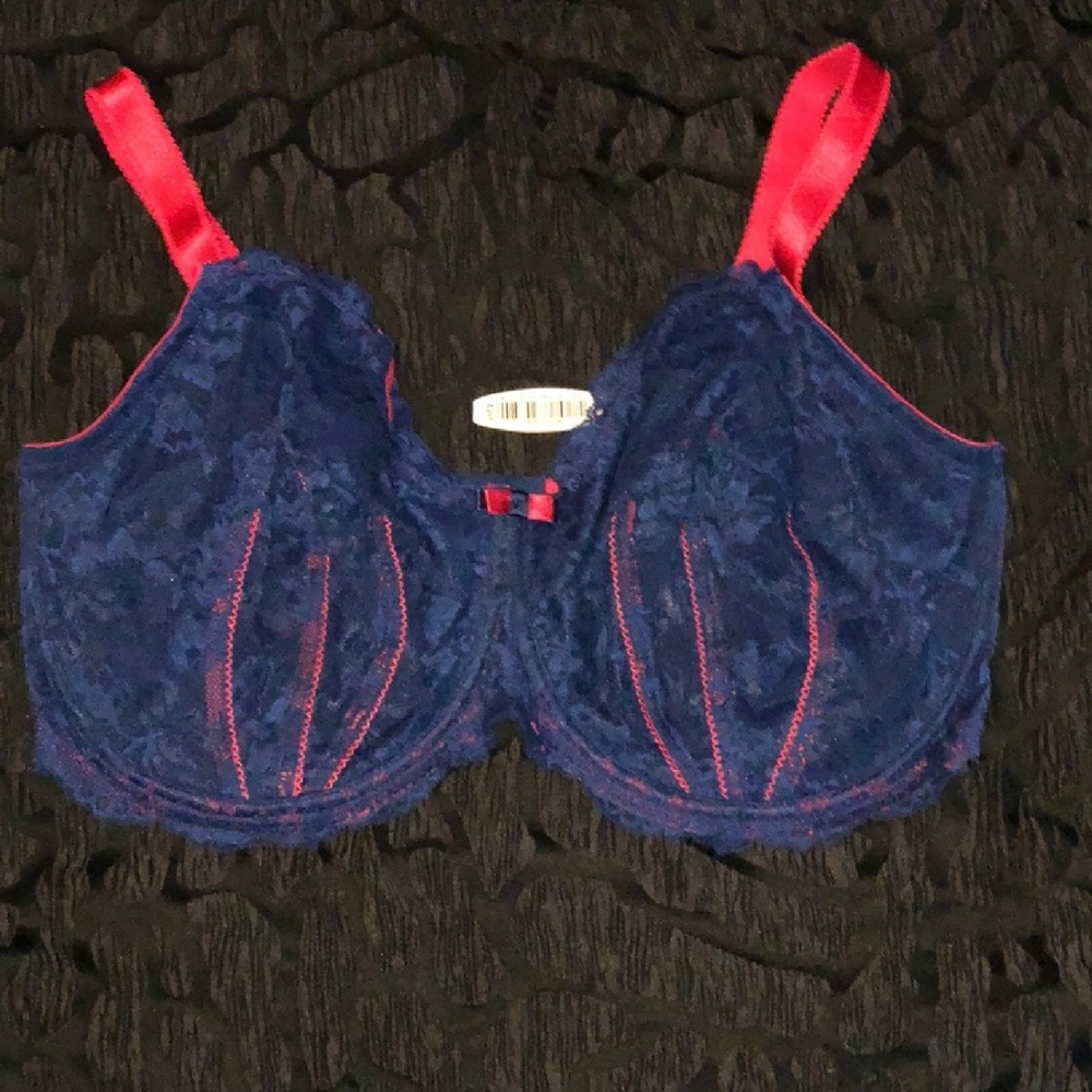42H adore me bra